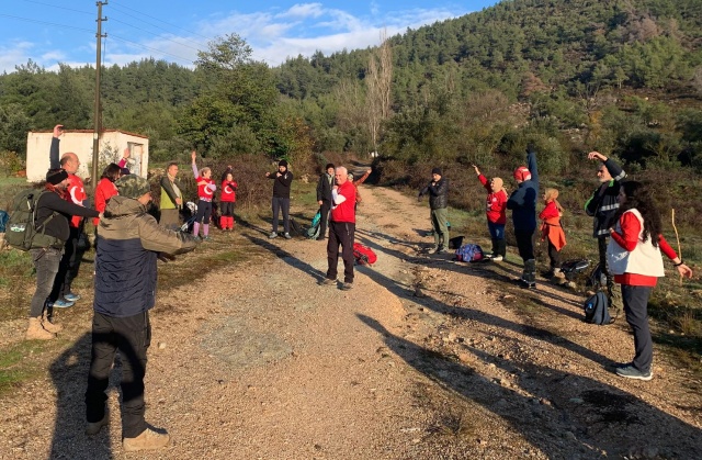 Aynı zamanda tarihi ve doğal zenginlikleri bir araya getirerek hem fiziksel aktivite hem de kültürel bir keşif imkanı sunduk. Bu etkinliğimize katılan tüm doğaseverlerimize teşekkür ederim” şeklinde konuştu.