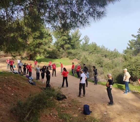Yaz-Kış Yürüyüş Lideri Orhan Mert, “Arkadaşlarımızla birlikte son derece keyifli bir etkinliğimizi daha tamamladık. Yaptığımız yürüyüş ve doğa sporları aktiviteleriyle bölgemizdeki nice güzellikleri keşfederken aynı zamanda sağlıklı yaşamı da hayatımızın önemli bir parçası haline getiriyoruz. Yürüyüşlerimize katılan, etkinliklerimize ilgi ve destek gösteren arkadaşlarımıza teşekkür ederim” şeklinde konuştu.