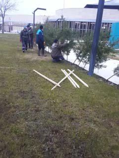 Manisa Büyükşehir Belediyesi, geride bıraktığımız Çarşamba gecesi meydana gelen yoğun yağış ve rüzgar hızının saatte ortalama 70 kilometreye yaklaştığı gece boyunca tüm ekipleri ile teyakkuz halindeydi. Yağış ve fırtınanın ardından ortaya çıkan olumsuz tablonun bir an önce normale dönmesi için çalışmalarını yoğunlaştıran Manisa Büyükşehir Belediyesi, il genelinde önemli çalışmalar yaparak, yağış ve fırtınanın yol açtığı sorunları ortadan kaldırdı.