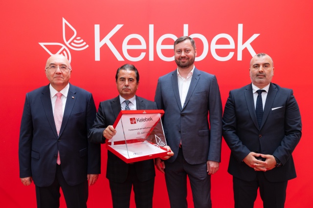 Türkiye’nin en köklü mobilya markası Kelebek Mobilya, bu kez de Rusya’da kanatlanıyor. “Yeniliğe kanat açtık” mottosuyla mağaza açılışlarına devam eden marka, global tasarım vizyonuyla hazırlanan ürünlerini şimdi de Rusya’ya taşıyor