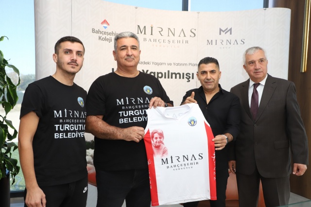 TVF Kadınlar 2. Ligde mücadele edecek Turgutlu Belediyesi Kadın Voleybol Takımının formalarında Narin Güran’ın görseli yer alacak. 
Konuyla ilgili konuşan Turgutlu Belediye Başkanı Çetin Akın: “Biliyorsunuz çok talihsiz bir olaya Türkiye olarak şahitlik ettik. Narin bebeğimiz katledildi. Biz de bu sezon maçlarımıza Narin bebeğimizi unutmamak adına bu sezon oynayacağımız maçlarda Narin bebeğin sliuetinin yer aldığı formaları giyeceğiz. Bu tür cinayetlere, bu tür katledilişlere, kadına yapılan bütün haksız saldırılara karşı tutumumuzu net bir şekilde sürdürmeye devam edeceğiz” dedi.