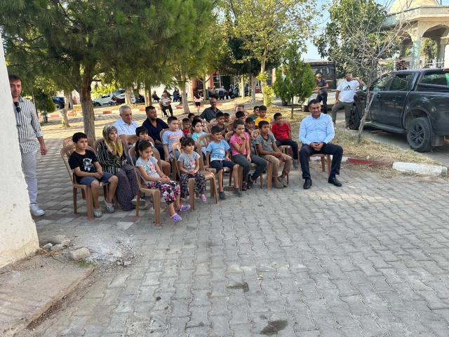 Turgutlu Belediyesi, Bağ Bozumu ve Kurtuluş Şenliklerinde çocukları unutmadı. Kültür ve Sosyal İşler Müdürlüğüne bağlı Atatürk Kültür Merkezi Tiyatro Ekibi,  özel olarak hazırladığı “Deniz ve Ağaç” tiyatro oyununda çocuklar için sahne aldı.