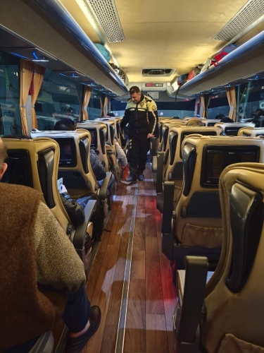 Manisa İl Emniyet Müdürlüğü Trafik Denetleme Şube Müdürlüğümüz ve İlçe
Trafik birimlerimiz tarafından 23-28 Ocak 2025 tarihinde 24 ekip 44 personel ile
gerçekleştirilen Terminallerde Otobüslere yönelik Emniyet Kemeri Denetimi ve
Bilgilendirilmesi sonucunda;
��284 otobüs ve sürücüsü kontrol edilmiş,
��4. 009 yolcuya emniyet kemeri bilgilendirmesi yapılmış,
��17.330₺ idari para cezası uygulanmıştır.