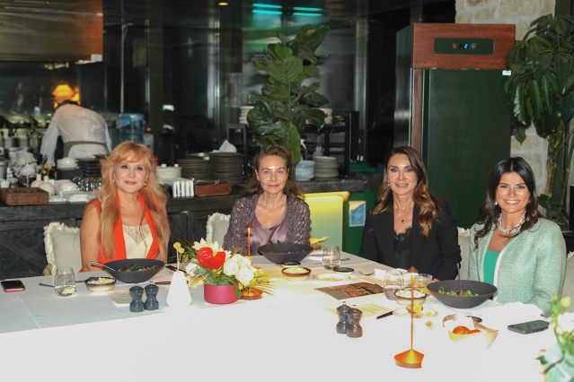30 Eylül’de Aliée İstanbul’da düzenlenen özel akşam yemeğinde iş, cemiyet, sanat ve medya dünyasından seçkin isimler bir araya geldi. Davete Berrin Zorlu, Esra Çavuşoğlu, Hülya Kalyoncu, Emine Erdem, Tülay Dölen, İpek Develi, Şebnem Işık, Berrin Okçu ve Ramazan Kaya da katıldı.
