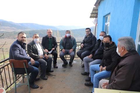 Turgutlu Belediye Başkanı Çetin Akın, Başkan Yardımcıları Ahmet Daşkan ve Fırat Honaz, Fen İşleri Müdürü İbrahim Tunçkol ile birlikte hafta sonu meydana gelen yağmur ve dolu yağışından etkilenen Musulcalı, Sarıbey, Kuşlar, Karaköy, Kabaçınar, Ören, Yunusdere, Hacıisalar ve Yukarıbozkır mahallelerini ziyaret etti. Başkan Çetin Akın ziyaret ve incelemeleri sırasında yağış sırasında ve sonrasında yaşanan sorunlar hakkında görüşmeler gerçekleştirdi.