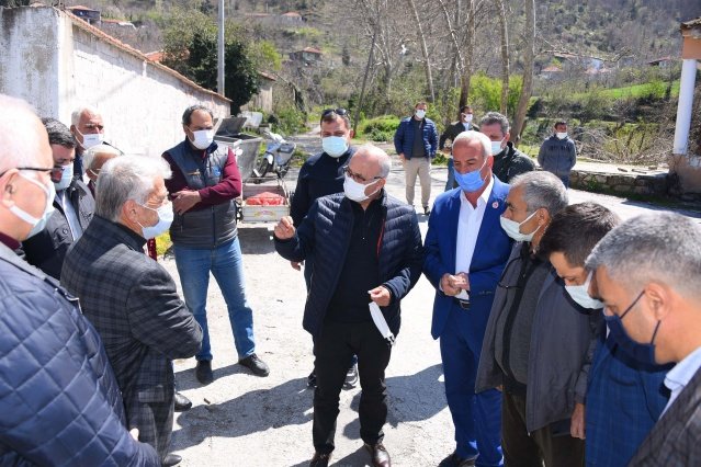 Ziyaret programına, Başkan Kayda’nın yanı sıra Başkan Yardımcıları Mahmut Süreyya Karaoğlu ve İbrahim Karaca,  Meclis Üyeleri Yunus Candan, İrfan Demir ve Fethi Söğüt, Sosyal Yardım İşleri Müdürü Hüsamettin Çelik, Temizlik İşleri Müdürü Rasim Paşa, Park ve Bahçeler Müdürü Burak Ataoğlu ile Basın Yayın ve Halkla İlişkiler Müdürü Ali Taylan katıldı.