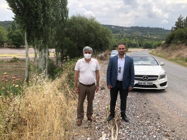Hedef, Kalıcı Çözüm
Çalışmalarla ilgili Manisa Büyükşehir Belediyesi Kırsal Hizmetler Dairesi Başkanlığından yapılan bilgilendirmede, “Manisa Büyükşehir Belediyesi olarak Belediye Başkanımız Cengiz Ergün’ün önderliğinde üretken belediyecilik anlayışı ile tarımsal üretimin devamlılığı ve sürdürülebilirliği konusunda çiftçilerimizi destekliyoruz.