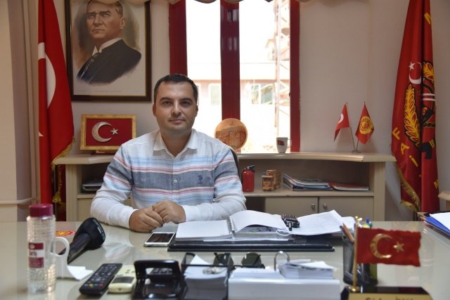 Anız yakılmasıyla ilgili olarak idari para cezası hakkında Manisa valiliğinden “Manisa valilik makamının anız yakılmasının önlenmesiyle ilgili 2020/2E tebliğ dikkate alınarak 2020 yılında yıl boyunca Manisa ilinde 5442 sayılı il idaresi kanunun 66. Maddesi gereği dekar başına 73 TL olarak belirlenmiştir”  duyurusu yapıldı.