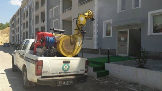 Demirci’de ‘Afrika Hastalığı’na Karşı İlaçlama