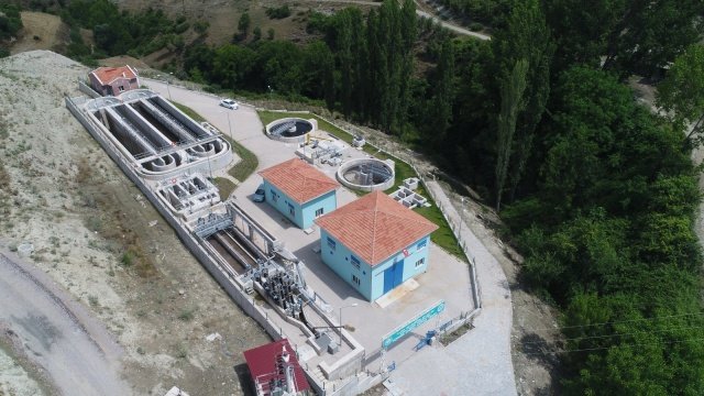 Gördes merkezin içme suyu kapasitesi artırılacak
Gördes ilçe merkezimizin su kapasitesini arttırmak için üst kotlardaki kırsal bölgelerden ilçe merkezine doğal kaynak suyu bağlantısı döşenecek içme suyu hatları ile yapılacak. Dünya Bankası Kredisi ile yapılacak olan projenin fizibilite ihalesi tamamlandı.