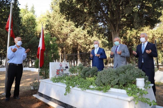 “Bugün 7 Eylül, bu topraklar üzerinde kirli hesaplar yapan, emperyalist güçlere unutamayacakları bir dersi verdiğimiz gündür. Bugün Saruhanlımızın gurur günüdür. Bugün Saruhanlımızın Bayramıdır. Bayramımız kutlu olsun. Mensubu olmaktan gurur duyduğumuz milletimizin destanlarla dolu bir tarihi vardır. Kurtuluş günlerimiz işte böyle bir tarihin ürünüdür. Bizler bugün burada sıradan bir kutlama yapmak için değil, 98 yıl önce bu vatan için nasıl can verildiyse bu günde aynı kararlılık ve inançta olduğumuzu göstermek için toplandık."