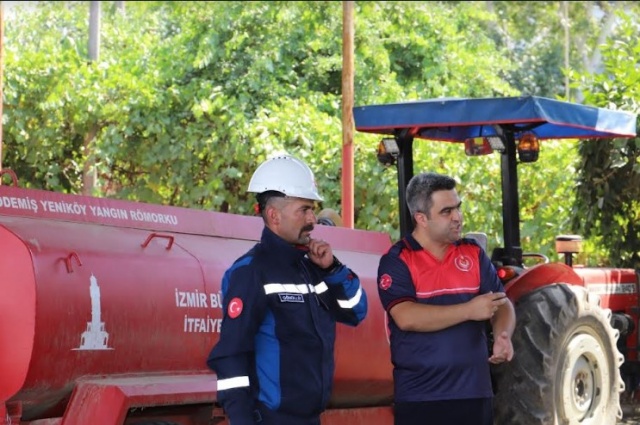 Toplantıya Ödemiş Belediye Başkan Yardımcısı M. Cumhur Şener, İzmir
Büyükşehir Belediyesi Bozdağlar Şube Müdürü Derya Coşkun, Yerel Hizmetler
Koordinatörü Hikmet Güriş katıldı.