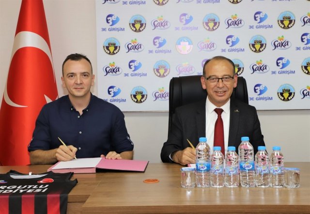 Turgutlu Belediyespor ile 3E Girişim Gıda Tic. Ltd. Şti. arasında sponsorluk sözleşmesi imzalandı.