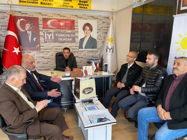 Gürhan Özcan kendisini tamamıyla hastalara adamış bir insandır. Hastaları tarafından çok sevilir , il dışından hatta İstanbul gibi şehirden Gürhan Özcan için gelen hastalar vardır. İşinde bu kadar başarılı olan bir hekim , siyaset alanında da çok başarılı olacaktır, tek amacı toplumun faydasına çalışacak, herkesin sesi ve gücü olacak bir siyasetçi olacak gibi görünüyor.