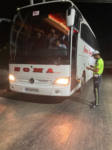Manisa halkının huzur ve güvenliği için Manisa Emniyet Müdürlüğü olarak suç ve suçlularla mücadelemiz aralıksız devam edecektir.
