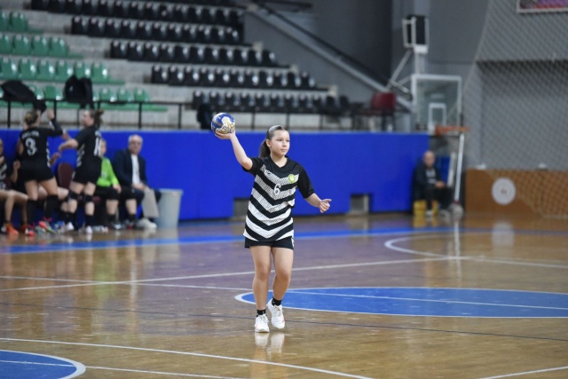 Manisa Büyükşehir Belediyespor Kulübü Hentbol Takımı Durdurulamıyor!
