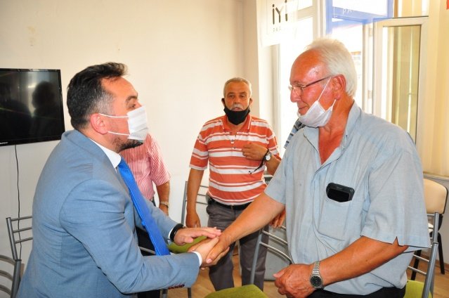 Kongrenin divan Başkanlığına  Ahmet Korkmaz, divan başkan yardımcılığına Cafer Çelik, Katip üyeliklere de Feyzullah Özcan, İsmail Avcı ve Ali Osman Çötel seçildi.