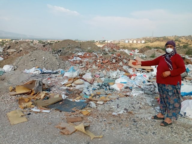 Manisa Büyükşehir Belediyesi Turgutlu yetkililerinin bu haberimizin ardından nasıl bir davranış içine girecekleri veya nasıl bir açıklama yapacaklarını Selvitepe Mahallesi sakinleri sabırsızlıkla beklediklerini belirttiler.