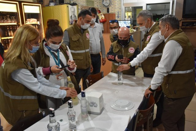 19.10.2020 tarihinde iki ayrı bölüm halinde gerçekleştirilen denetimlere İl Tarım ve Orman Müdürü Metin Öztürk, Müdür Yardımcıları Melikşah Taşkın, Serdar Mersinli, Gıda ve Yem Şube Müdürü Defne Bacınoğlu, Şehzadeler İlçe Tarım ve Orman Müdürü Çınar Aydoğan ile denetim ekipleri katıldı.