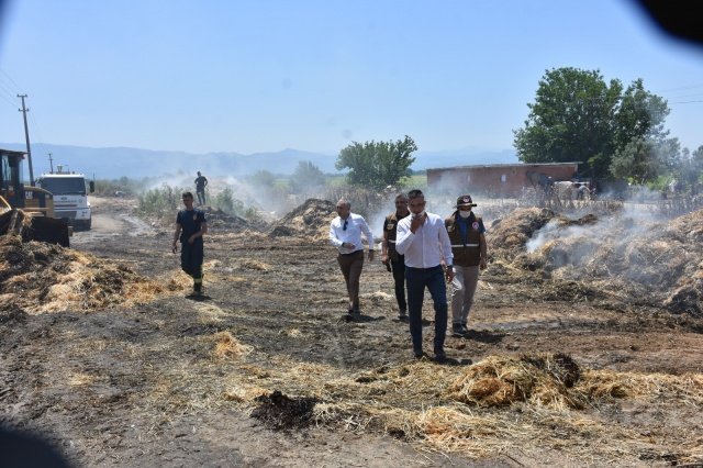 İl Müdürü Öztürk'e;  Hayvan Sağlığı Şube Müdürü Ali Gök, Ahmetli İlçe Tarım ve Orman Müdürü Mehmet Çobanoğlu eşlik etti.