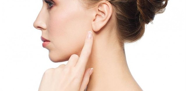 Fotoğraflarda Güzel Görünmek İçin Estetik Yaptırıyorlar
Sosyal Medya İçin Estetik Çılgınlığı
Sosyal medyada güzel görünme isteği estetik operasyonlara olan ilgiyi de artırdı. Plastik Rekonstrüktif ve Estetik Cerrahi Uzmanı Op. Dr. Fazlı Cengiz Bayram, sosyal medya kültürü ile birlikte özellikle gençlerde estetik operasyon sayısının katlanarak arttığını söyledi.