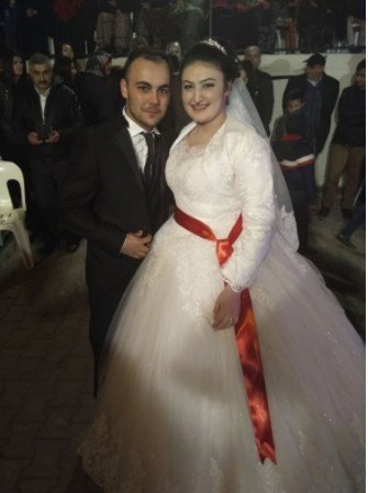 Sadık Doğramacı'nın objektifinden Demirci'de düğün