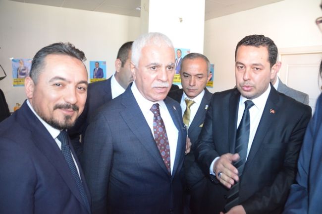 Akşener'in ardından Koray Aydın da Demirci'ye geldi