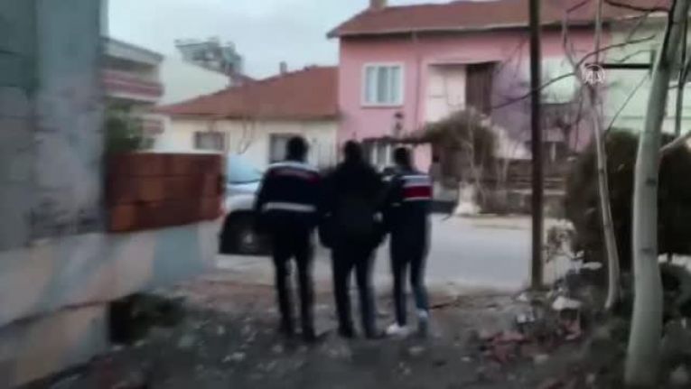 FETÖ operasyonu! 7 kişi gözaltına alındı, 3 kişi tutuklanarak cezaevine gönderildi