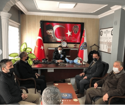 İYİ Parti Demirci'den Polis Teşkilatını Ziyaret! "Emniyet güçlerimizin Allah yokluğunu göstermesin"