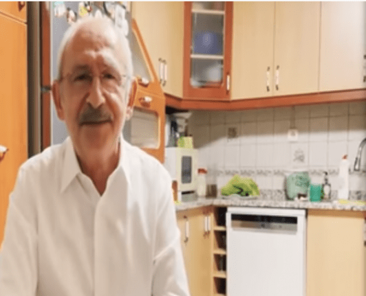 Videolu paylaşımında görüntüye girmişti! Kılıçdaroğlu’ndan şimdi de “mutfak dolabı” paylaşımı