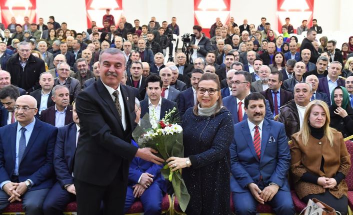 Eski Bakanın Ayrıcalığı Ne? Ruhsar Pekcan’ın şirketi hakkında skandal ‘gümrük’ iddiası