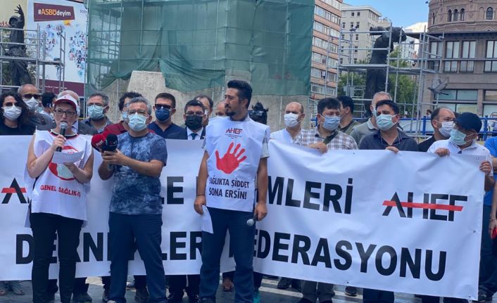 Aile Hekimliği Sözleşme ve Ödeme Yönetmeliğine tepkiler dinmiyor! AHEF Ankara'da Basın Açıklaması yaptı "Haksızlık ve adaletsizlik var ise, biz yokuz"