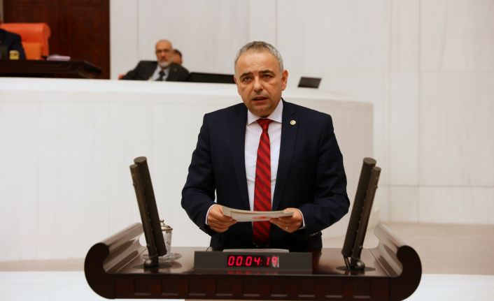 Şeker Krizi Kapıda! Bakırlıoğlu "çiftçinin üretimden vazgeçmesiyle gelecek yıl şeker bulup bulamamayı tartışacağız"