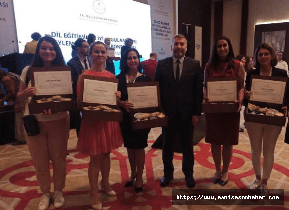 Akhisarlı öğretmenin projesi en iyi 60 uygulama arasına girdi