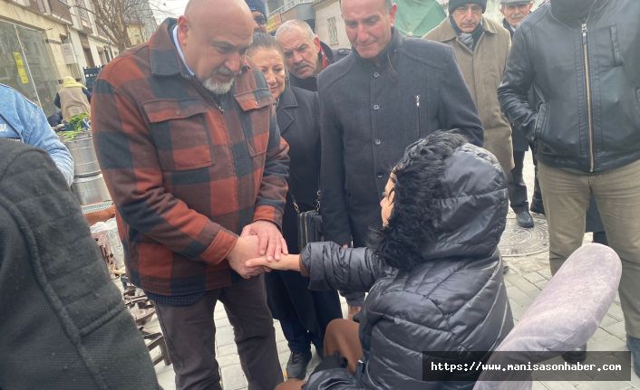 Doktor Başkan adayı Saruhanlı’ya Check Up yaptı, reçeteyi yazdı "Yeni imar planı, yeni sanayi bölgesi"