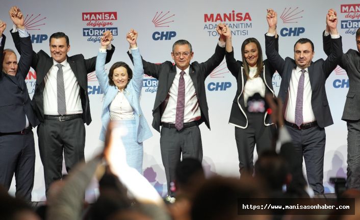 CHP'nin Büyükşehir ve 17 ilçe belediye başkan adayı halkın huzuruna çıktı