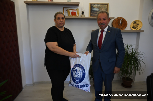 CHP'li Belediye İşbirliğiyle  Çölyak Hastalarına Destek: Özel Gıda Dağıtımı Gerçekleştirildi