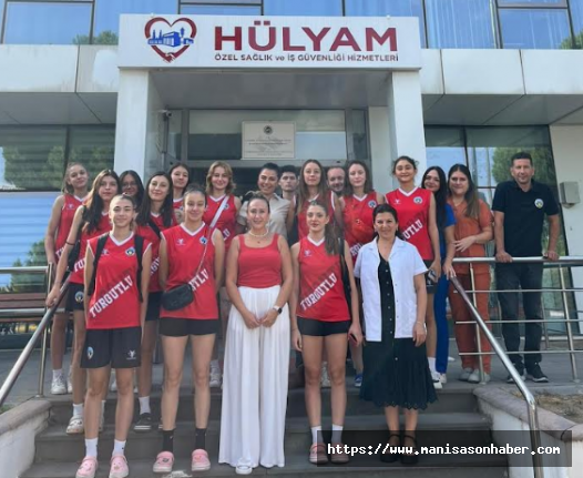 Turgutlu Belediyespor Kadın Voleybol Takımı Sağlık Kontrolünden Geçti