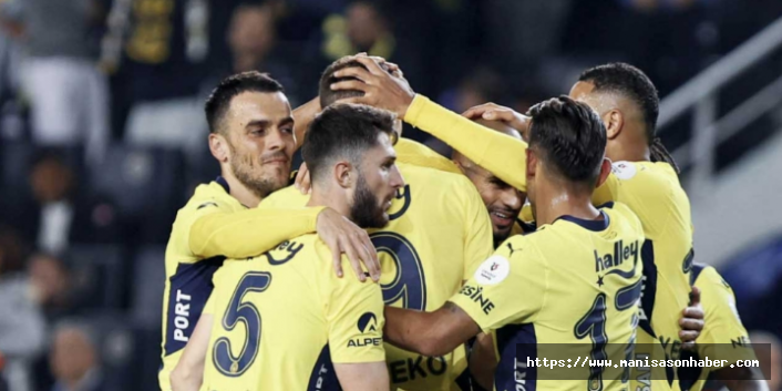 Süper Lig'de 10.hafta heyecanı 3 maçla sürdü. Fenerbahçe, Antalyaspor ve Gaziantep FK günü 3 puanla kapattı