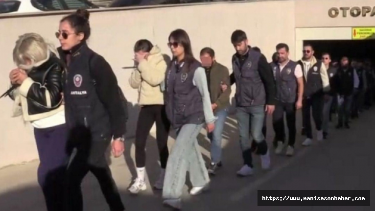 Antalya merkezli 7 ilde eş zamanlı ’sahte web sitesi’ operasyonu: 14 tutuklama;