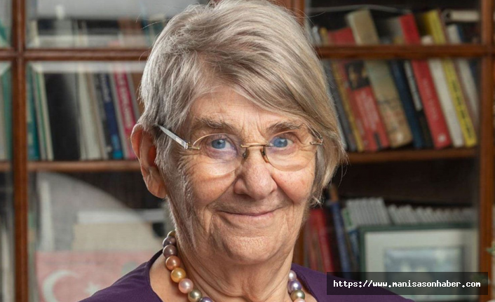 Prof. Dr. Canan Karatay, pandemi mizansendi Rockefeller ve Bill Gates'in senaryosuydu, ölenler de ilaçlardan öldü