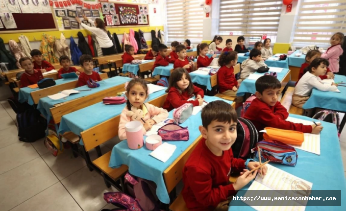 Ders zili çaldı! Okullarda ikinci dönem başladı! İkinci dönem ara tatili ne zaman?