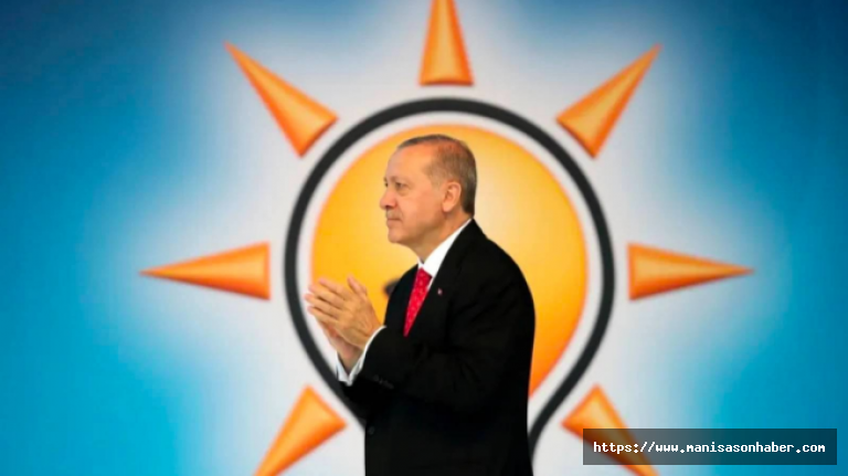 “Erdoğan siyaseti bırakırsa kime oy verirsiniz?” sorusu gündeme damga vurdu: AKP için tehlike çanları çalıyor