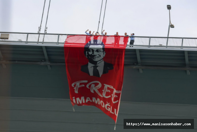 CHP Milletvekillerinin 'Free İmamoğlu' Pankartı Boğaziçi Köprüsü'nden Kaldırıldı, Soruşturma Başlatıldı