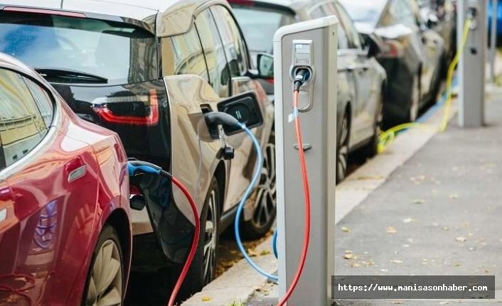 Elektrikli otomobil reklamları mercek altında! Yanıltıcı menzil beyanlarına rekor cezalar!