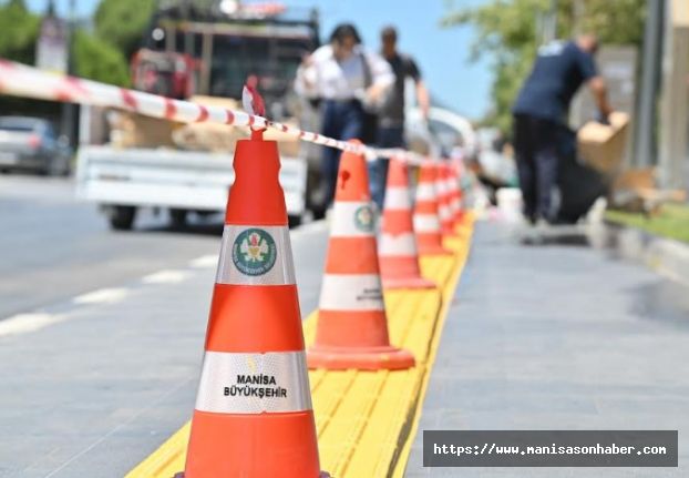 Engelsiz Şehir Hedefiyle Hissedilebilir Zemin Uygulamaları Devam Ediyor