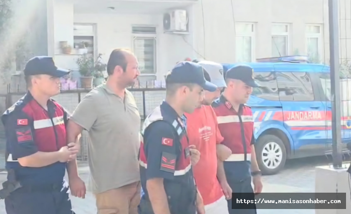 İnsan Kaçakçılığından Gözaltına Alındı, AKP'li ilçe başkanının  Adı Daha Önce Tarihi Eser Kaçakçılığıyla da Anılmıştı