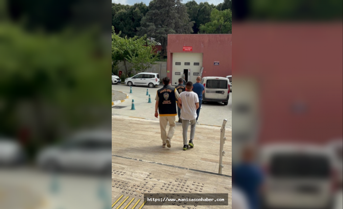 Manisa’da 24 Saatlik Asayiş Uygulamasında 20 Aranan Şahıs Yakalandı