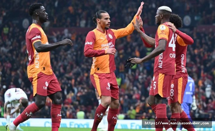 5 Golün Atıldığı Maçtan Hatırlanan Tek Şey Topun Gidip Ele Çarpması Oldu, El topa Çarpmamış VAR Kararı!