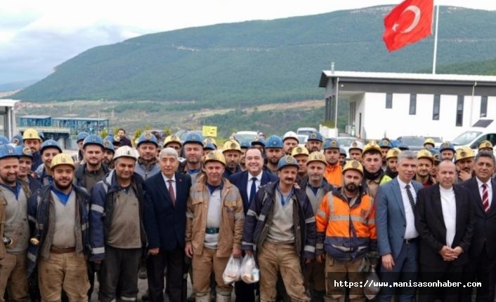 MANİSA’DA 4 ARALIK DÜNYA MADENCİLER GÜNÜ: BAŞKAN DUTLULU SOMA’DA MADENCİLERİN YANINDA